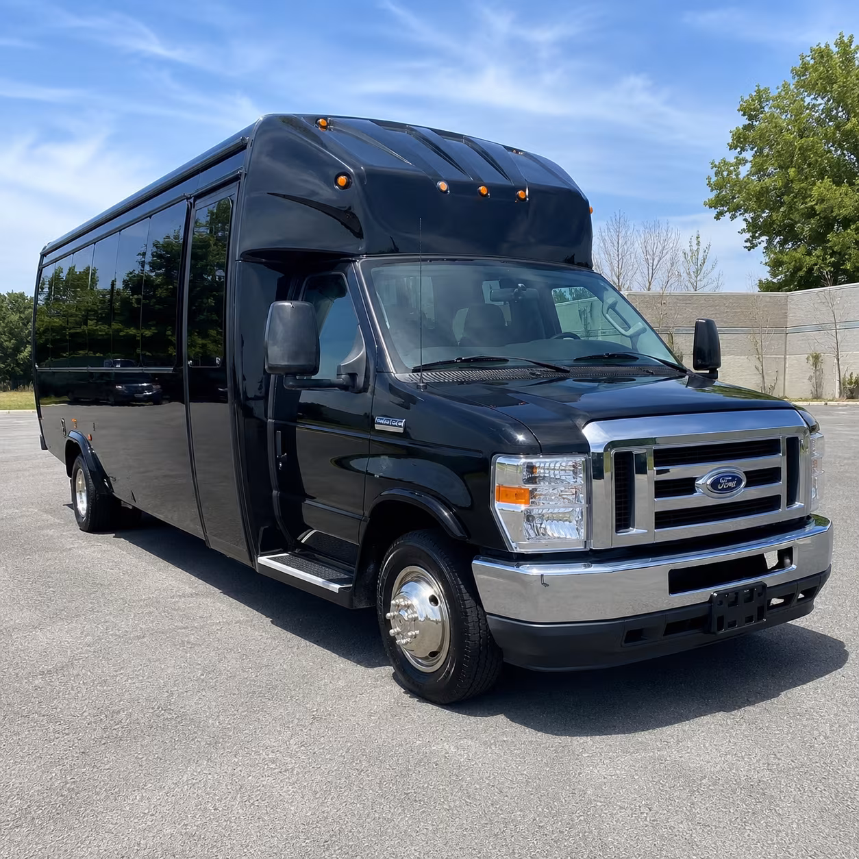 Jacksonville Birthday, Sweet 16, & Quinceañera Transportation party bus exterior