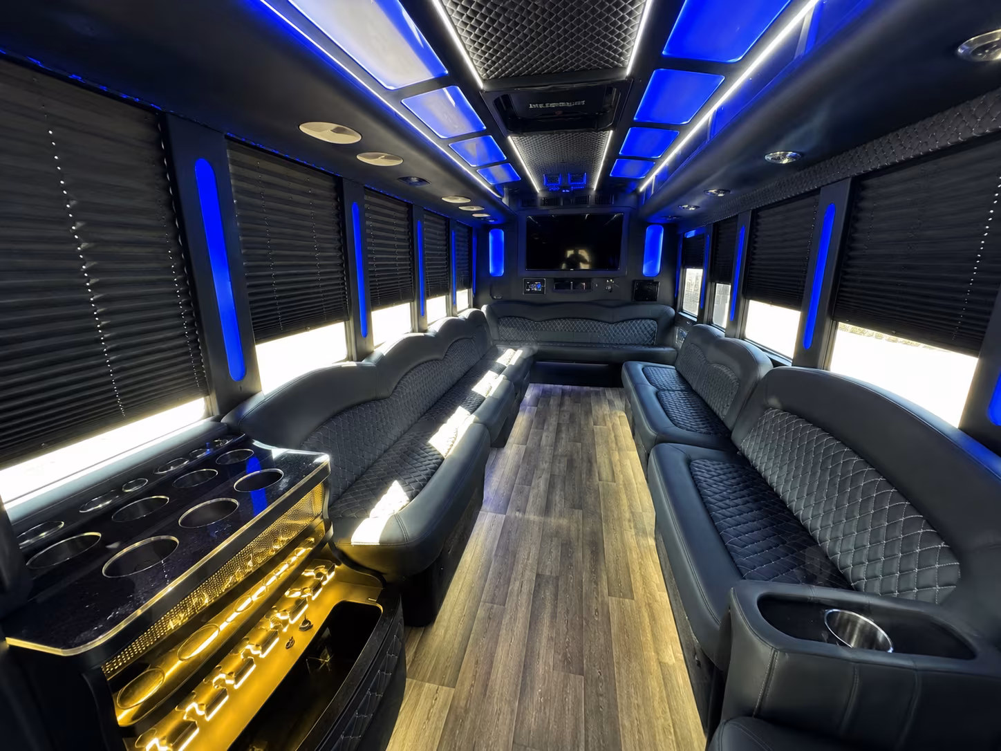 Jacksonville Birthday, Sweet 16, & Quinceañera Transportation party bus interior