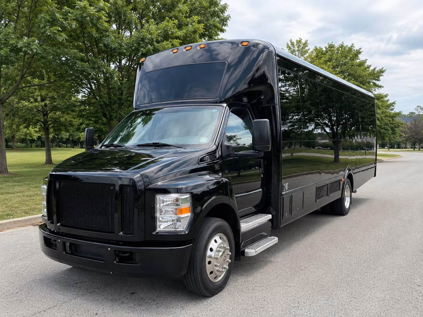 Jacksonville Birthday, Sweet 16, & Quinceañera Transportation pickup coordination