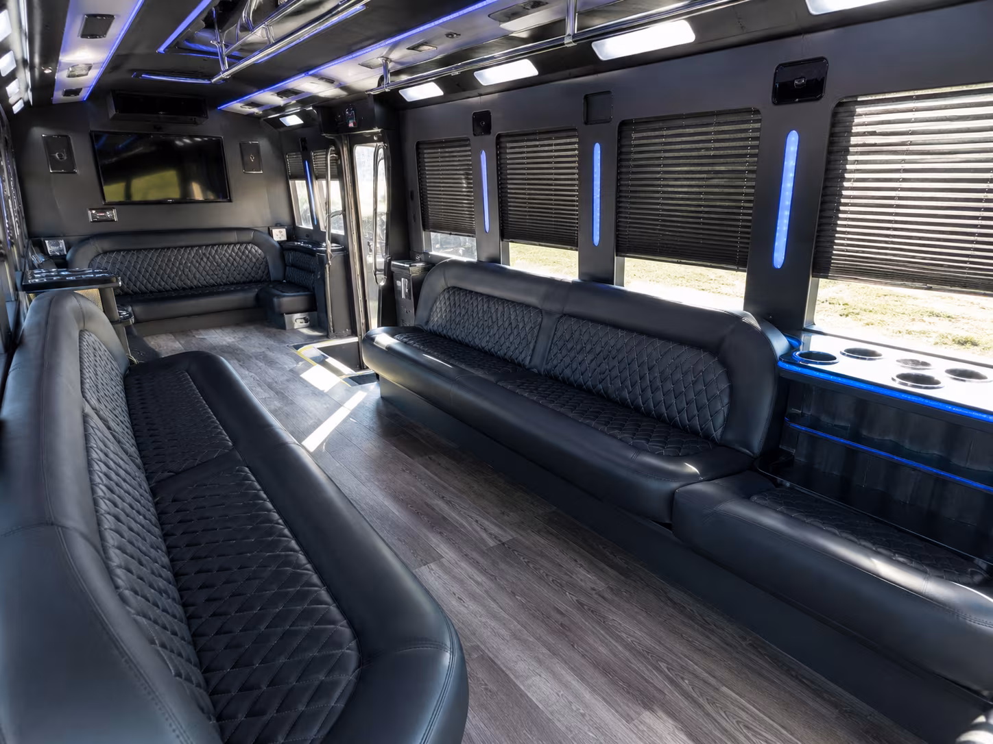 Jacksonville Prom & Homecoming Transportation group transportation