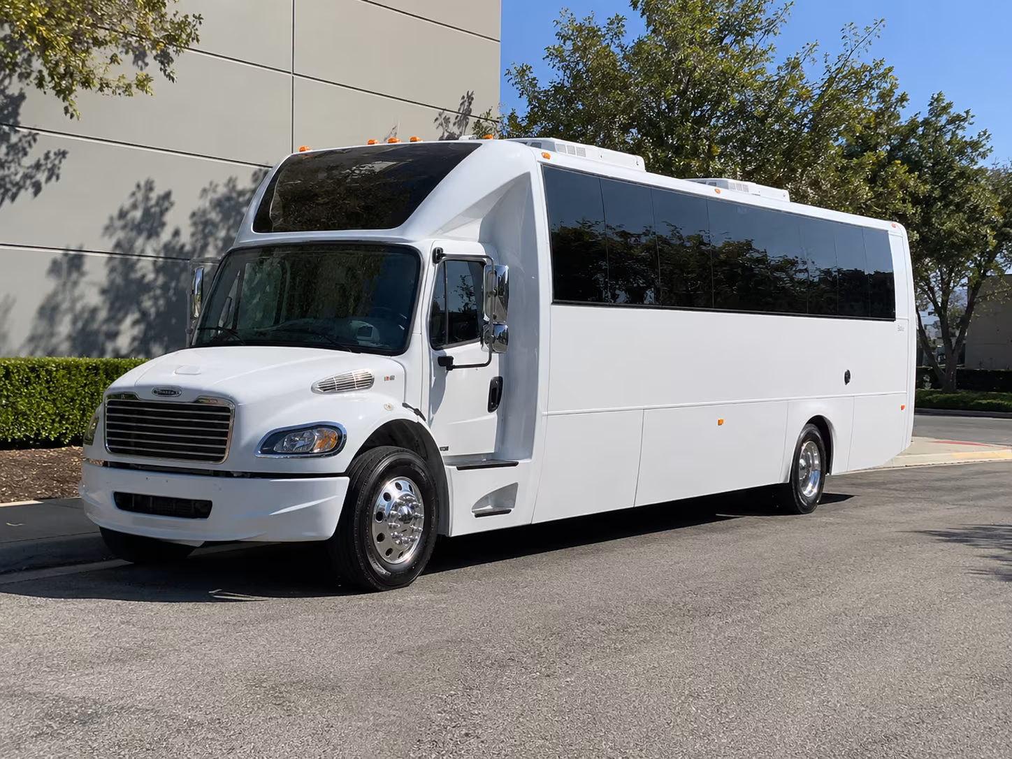 Pine Hills Homecoming & Prom Party Bus Rentals